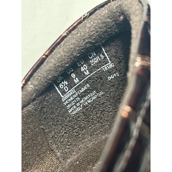 Clarks Metallic Brown Crocodile Print Loafers Size 9 Leather - Picture 6 of 10